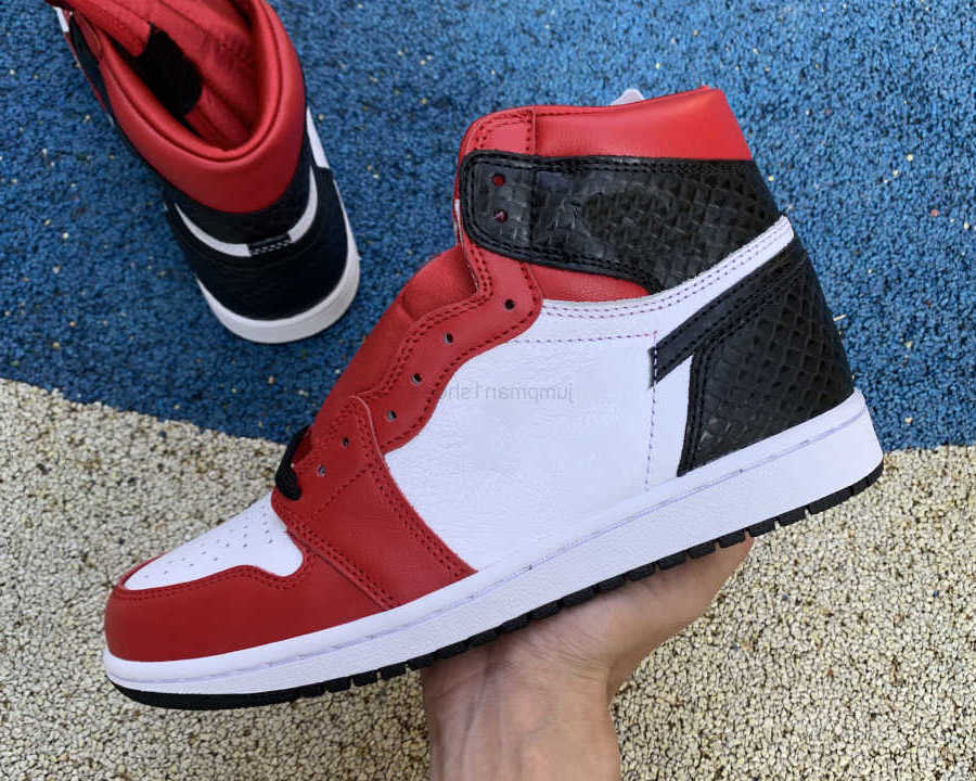 Shoes Mens 1 high OG shoes Jumpman 1s Satin Snake men women Gym Red Black White Sneakers trainers, #1
Shoes Mens 1 high OG shoes Jumpman 1s Satin Snake men women Gym Red Black White Sneakers trainers, #1