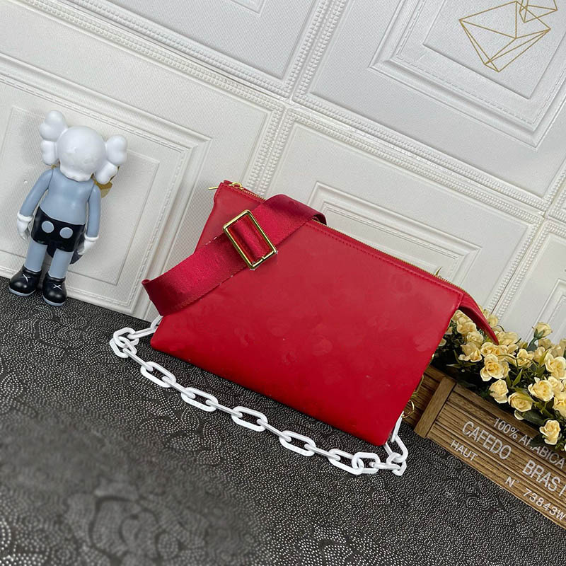M20760 M20843 COUSSIN women bag genuine leather Cross Body embossed Chain carry Purse clutch crossbody handbag
M20760 M20843 COUSSIN women bag genuine leather Cross Body embossed Chain carry Purse clutch crossbody handbag