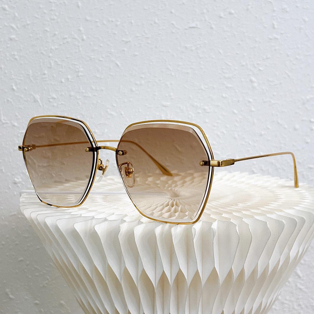 Sunglasses For Women Men Summer 1069 Style Anti-Ultraviolet Retro Plate Square Full Frame Fashion Eyeglasses Random Box
Sunglasses For Women Men Summer 1069 Style Anti-Ultraviolet Retro Plate Square Full Frame Fashion Eyeglasses Random Box