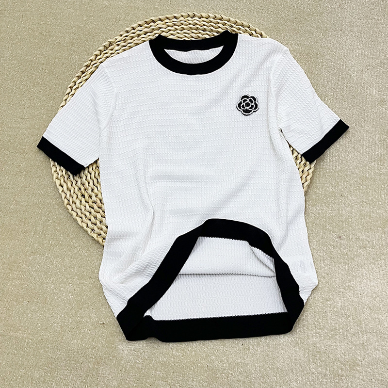 301 2022 Spring Autumn Brand SAme Style Sweater Short Sleeve White Black Beads Ice Silk Crew Neck Pullover Fashion Womens Clothes High Quality Womens teng
301 2022 Spring Autumn Brand SAme Style Sweater Short Sleeve White Black Beads Ice Silk Crew Neck Pullover Fashion Womens Clothes High Quality Womens teng