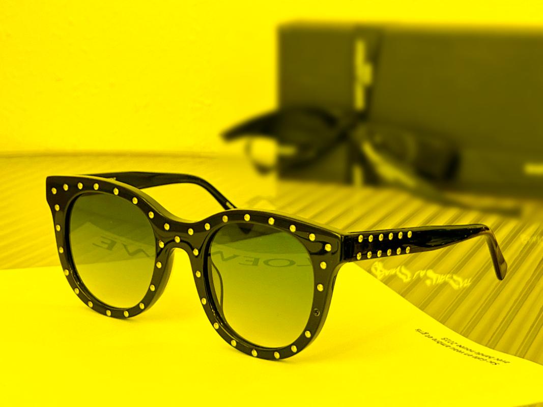 Sunglasses For Men Women Summer SL 52 Style Anti-Ultraviolet Retro Plate With Diamond Full Frame Glasses Random BoxSunglassesSunglassesSungl
Sunglasses For Men Women Summer SL 52 Style Anti-Ultraviolet Retro Plate With Diamond Full Frame Glasses Random BoxSunglassesSunglassesSungl
