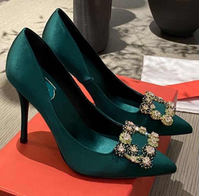 Designer Winter Des… - image