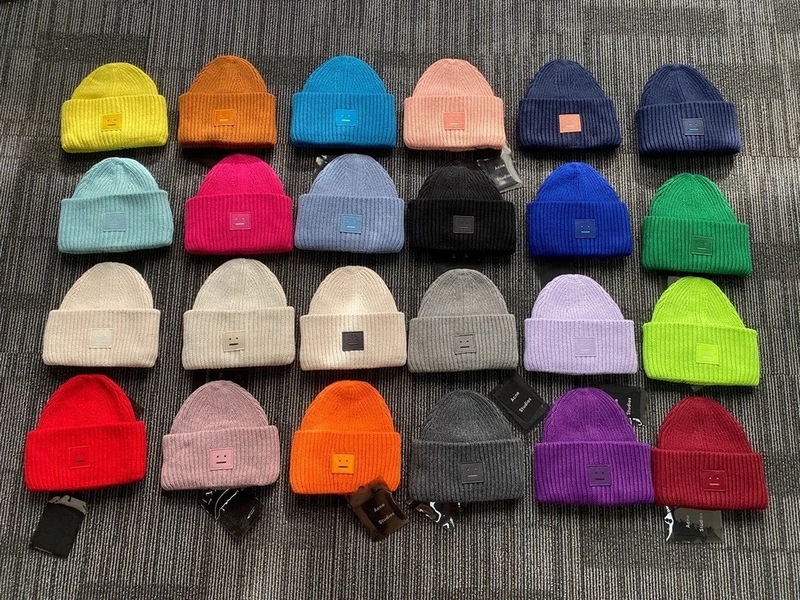 AC studios men s and women s winter hats wool blend knit smile matching bonnets 220817
AC studios men s and women s winter hats wool blend knit smile matching bonnets 220817