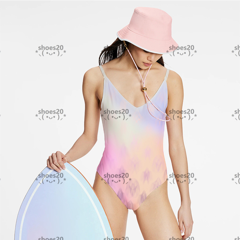 Trend Queen Swimwear Hipster Padded Designer Women's One-piece Swimsuits Outdoor Beach Swimming Bandage Luxury Wear
Trend Queen Swimwear Hipster Padded Designer Women's One-piece Swimsuits Outdoor Beach Swimming Bandage Luxury Wear