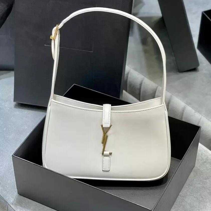 DESIGNERChain Shoulder bag Top quality lady Single 2022 Wallets Handbags Tassel Women fashion Classic Cross Body Purse totes hot Designer purses
DESIGNERChain Shoulder bag Top quality lady Single 2022 Wallets Handbags Tassel Women fashion Classic Cross Body Purse totes hot Designer purses