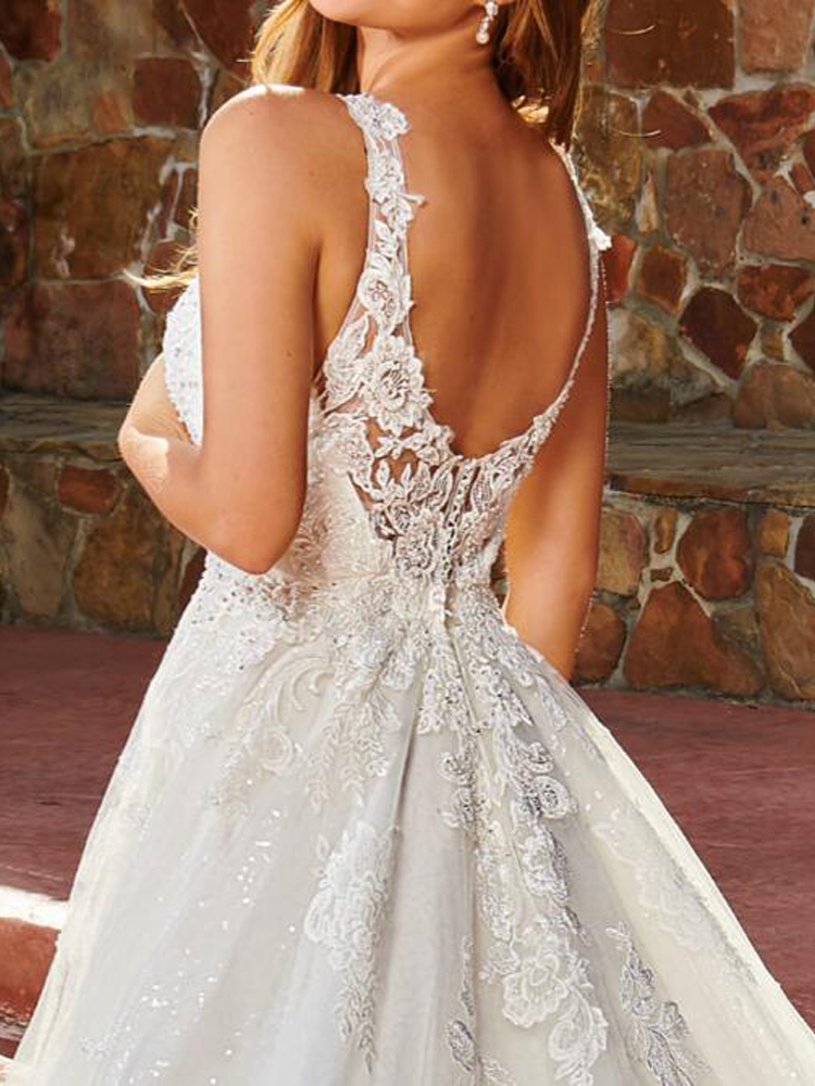 Glitter Tulle Wedding Dresses Bridal Gowns Sweetheart Neckline Applique with Beading Side Seam Illusions Chapel Train