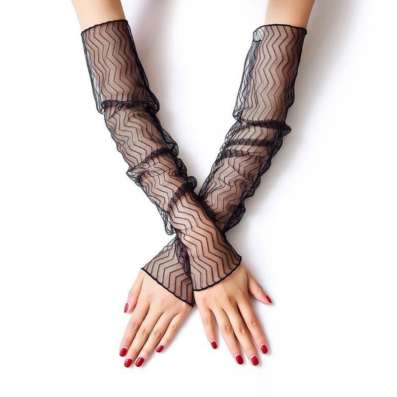 Berets Sleeves Summer Driving Women Thin Lace Leg Mesh Socks Sunscreen Gloves Arm Guards Girl Fashion Sexy Sleeve, Waves white
Berets Sleeves Summer Driving Women Thin Lace Leg Mesh Socks Sunscreen Gloves Arm Guards Girl Fashion Sexy Sleeve, Waves white