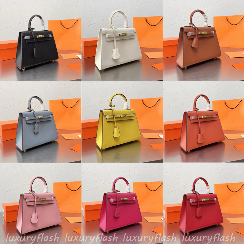 25cm Women Tote Bag Designer Handbag Shoulder Crossbody Bags Cowhide Litchi Pattern with Gold Hardware High Quality Ladies Hanbags, Box(not sold separately)
25cm Women Tote Bag Designer Handbag Shoulder Crossbody Bags Cowhide Litchi Pattern with Gold Hardware High Quality Ladies Hanbags, Box(not sold separately)