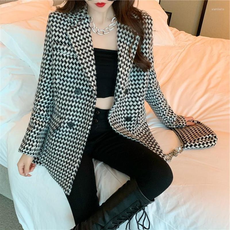 Women' Wool & Blends Oshoplive Vintage Lapel Double Breasted Women Coats With Bags Autumn And Winter Fashion Versatile Suit Top Blazer, Black
Women' Wool & Blends Oshoplive Vintage Lapel Double Breasted Women Coats With Bags Autumn And Winter Fashion Versatile Suit Top Blazer, Black