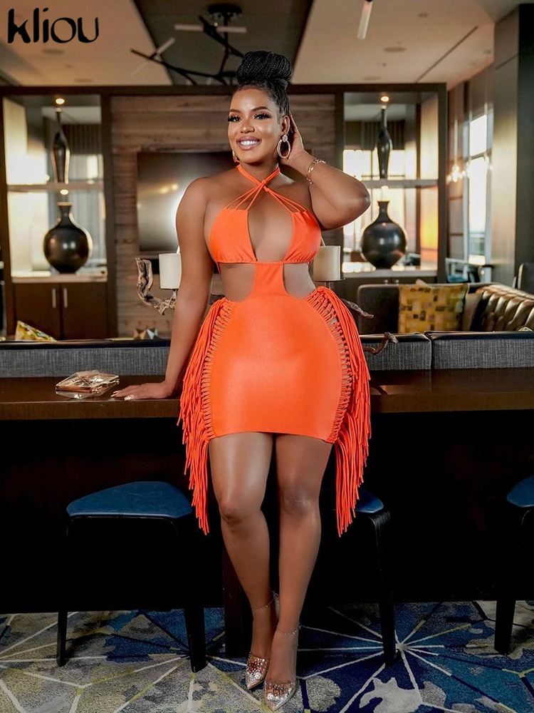 Kliou Tassel Hollow Out Mini Dress Women Sexy Halter Sleeveless Cleavage Backless Lace Up Sheath Skirt Party Clubwear Lady mujer 226014