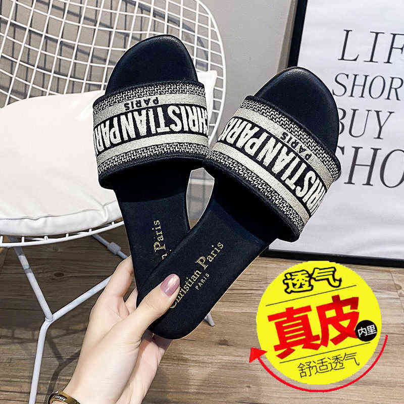 Designer Christians Women Slippers Slides Net red sandals female summer wear 2022 new d home embroidered letters leather slippers beach vaca, Black
Designer Christians Women Slippers Slides Net red sandals female summer wear 2022 new d home embroidered letters leather slippers beach vaca, Black