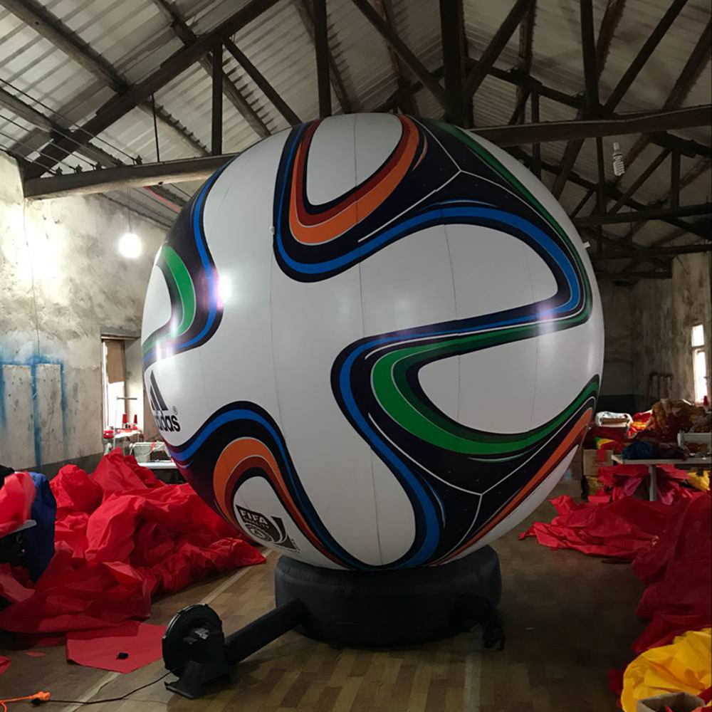 Outdoor Giant inflatable football model custom sports balloon for event advertising