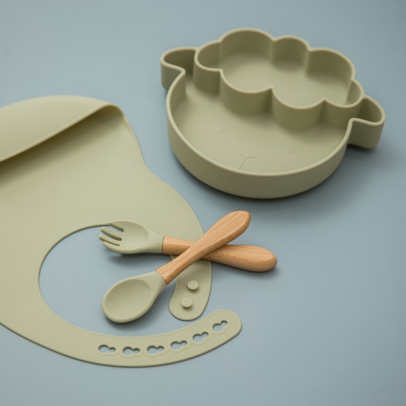 Baby Feeding Tableware Set 5Pcs Cartoon Sheep Lion Silicone Plate Spoon Cups Bib Food Grade Silicone Kids Waterproof Tableware 220512
