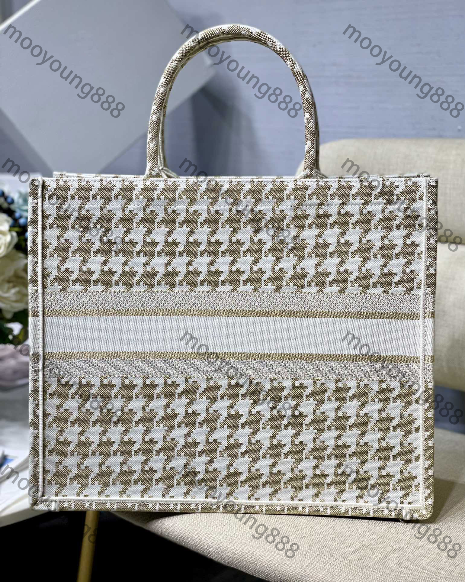 10A Top Tier Quality Luxuries Designers Embroidery Quilted Bag Tote Women Large Canvas Shopping Bag Purse Shoulder Bags Black Clutch Handbag Totes With Dustbag, Upload pics to contact us
10A Top Tier Quality Luxuries Designers Embroidery Quilted Bag Tote Women Large Canvas Shopping Bag Purse Shoulder Bags Black Clutch Handbag Totes With Dustbag, Upload pics to contact us