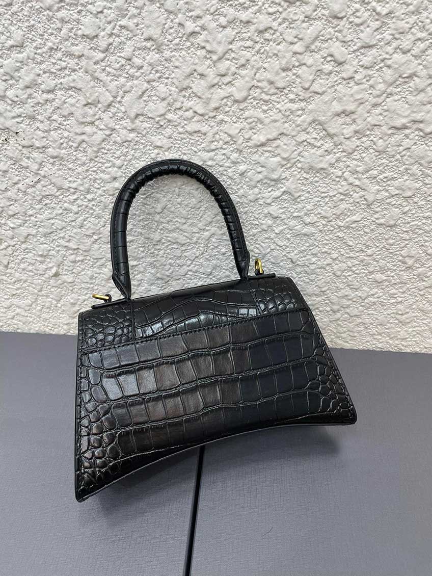 Luxury Designer Hourglass Bags Womens Handbags Purses Real leathers Shoulder bag high quality women 's handbag Crocodile leather clutch, Pink
Luxury Designer Hourglass Bags Womens Handbags Purses Real leathers Shoulder bag high quality women 's handbag Crocodile leather clutch, Pink