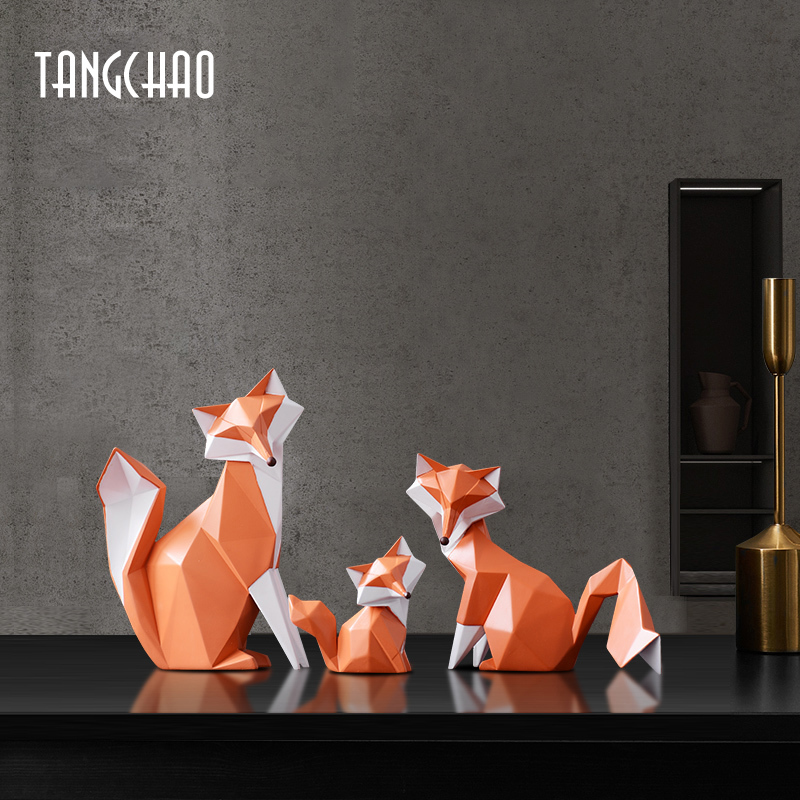Contemporary Animal Figurines Fox Statues for Living Room and Study Area