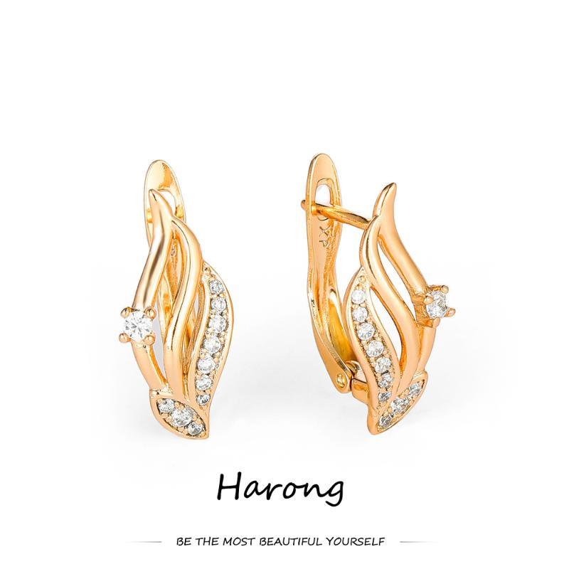 Stud Harong Golden Flower Copper Metal Earrings Woman Girl Fashion Aesthetic Crystal Cute Jewelry Earring For Party Wedding
Stud Harong Golden Flower Copper Metal Earrings Woman Girl Fashion Aesthetic Crystal Cute Jewelry Earring For Party Wedding