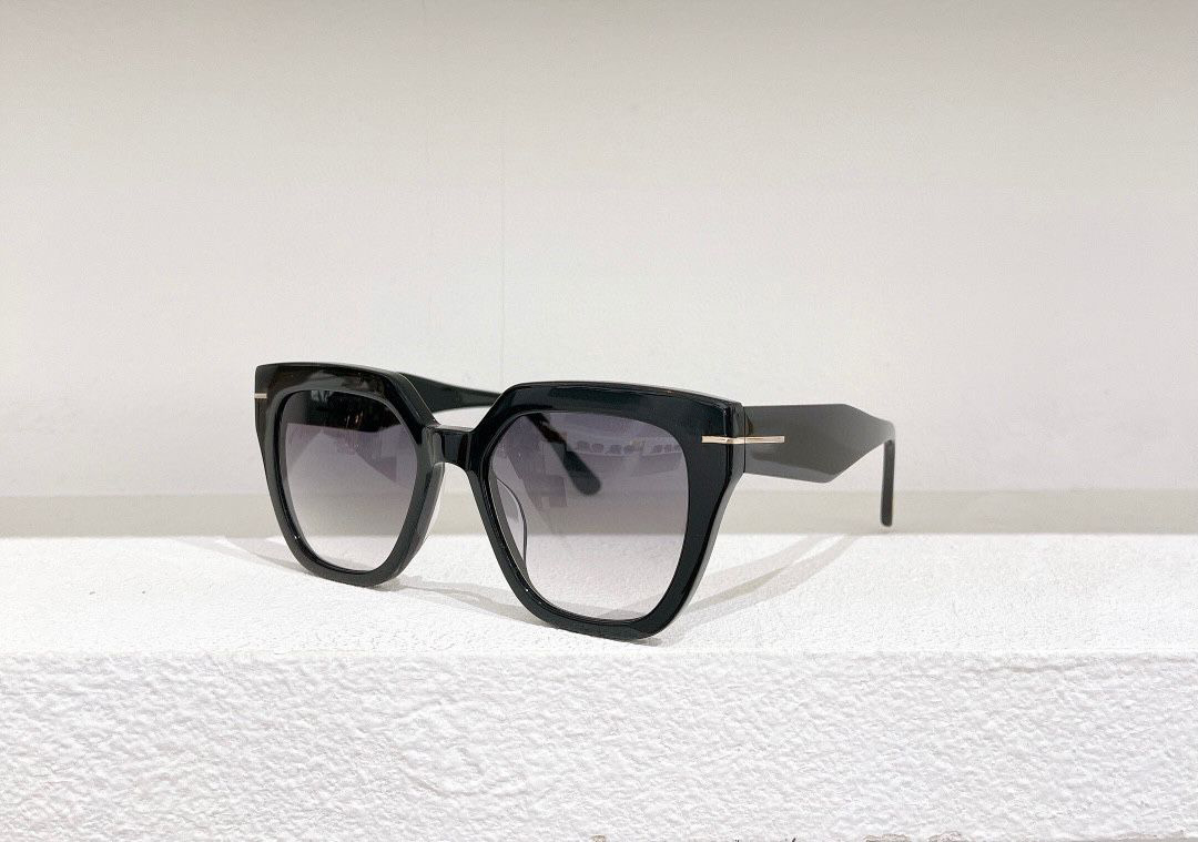 Womens Sunglasses For Women Men Sun Glasses Mens 939 Fashion Style Protects Eyes UV400 Lens Top Quality With Case
Womens Sunglasses For Women Men Sun Glasses Mens 939 Fashion Style Protects Eyes UV400 Lens Top Quality With Case