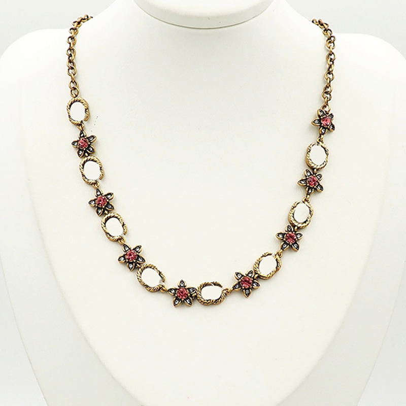 Classic Women Necklace Designer Jewelry Fashion Golden Chain Necklaces For Womens Luxury Tiger Letter G Necklaces High Quality 2204027WU
Classic Women Necklace Designer Jewelry Fashion Golden Chain Necklaces For Womens Luxury Tiger Letter G Necklaces High Quality 2204027WU