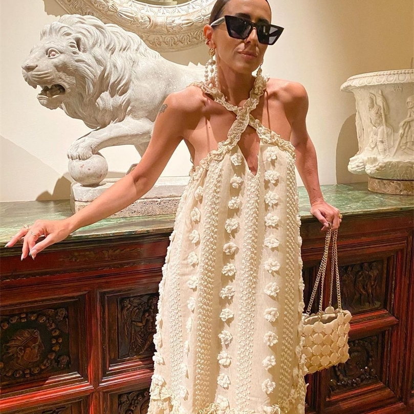 VAZN Sexy Holiday Style Women Long Dress Sleeveless Dew Shoulder Dress Pure Color Hollow Out Floor Length Long Dress 220527, Sky blue
VAZN Sexy Holiday Style Women Long Dress Sleeveless Dew Shoulder Dress Pure Color Hollow Out Floor Length Long Dress 220527, Sky blue