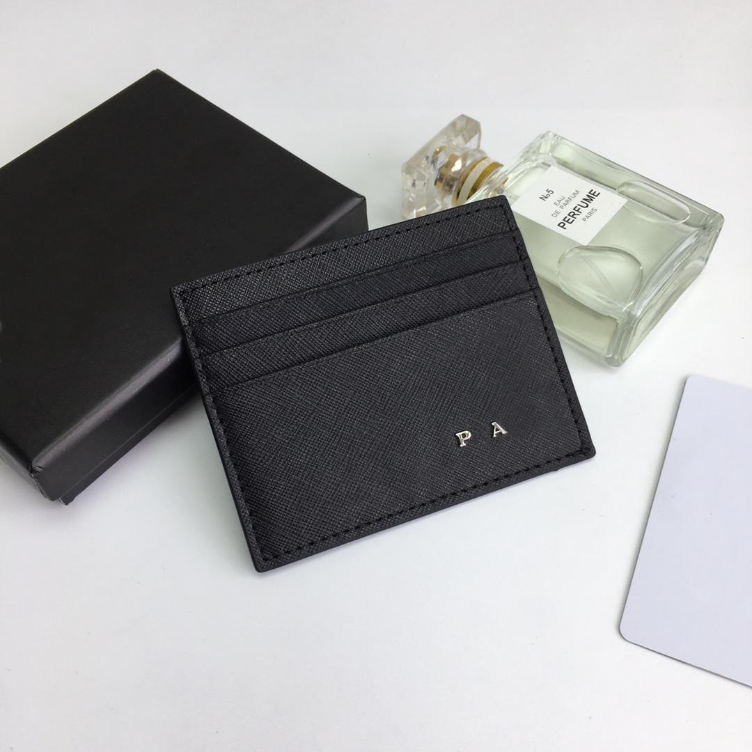 wholesale fashion black credit woman Card Holders mini wallet high quality genuine leather men Designer pure color card holder Double sided with box
wholesale fashion black credit woman Card Holders mini wallet high quality genuine leather men Designer pure color card holder Double sided with box
