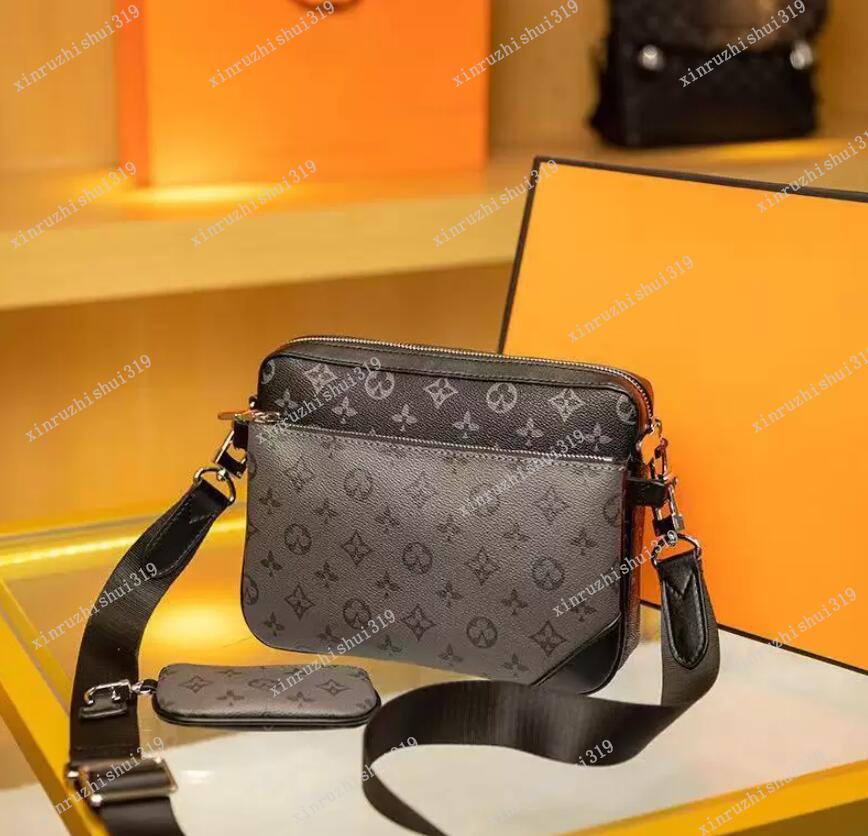 Handbags Men Leather TRIO Messenger Bags Luxury Shoulder Bag Make up Bag louiseitys viutonitys Designer Handbag Tote Man's bag, Blue
Handbags Men Leather TRIO Messenger Bags Luxury Shoulder Bag Make up Bag louiseitys viutonitys Designer Handbag Tote Man's bag, Blue