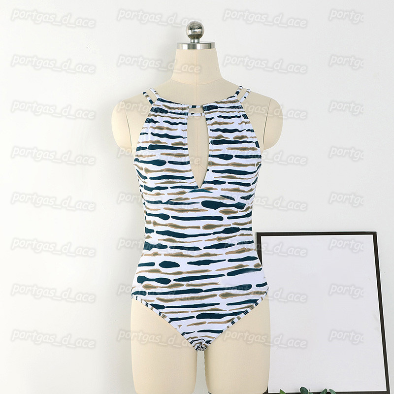 Luxury Halter Womens Swimwear Vintage Striped Printed Bathing Suit Sexy Backless Swimsuits, With label #6117
Luxury Halter Womens Swimwear Vintage Striped Printed Bathing Suit Sexy Backless Swimsuits, With label #6117