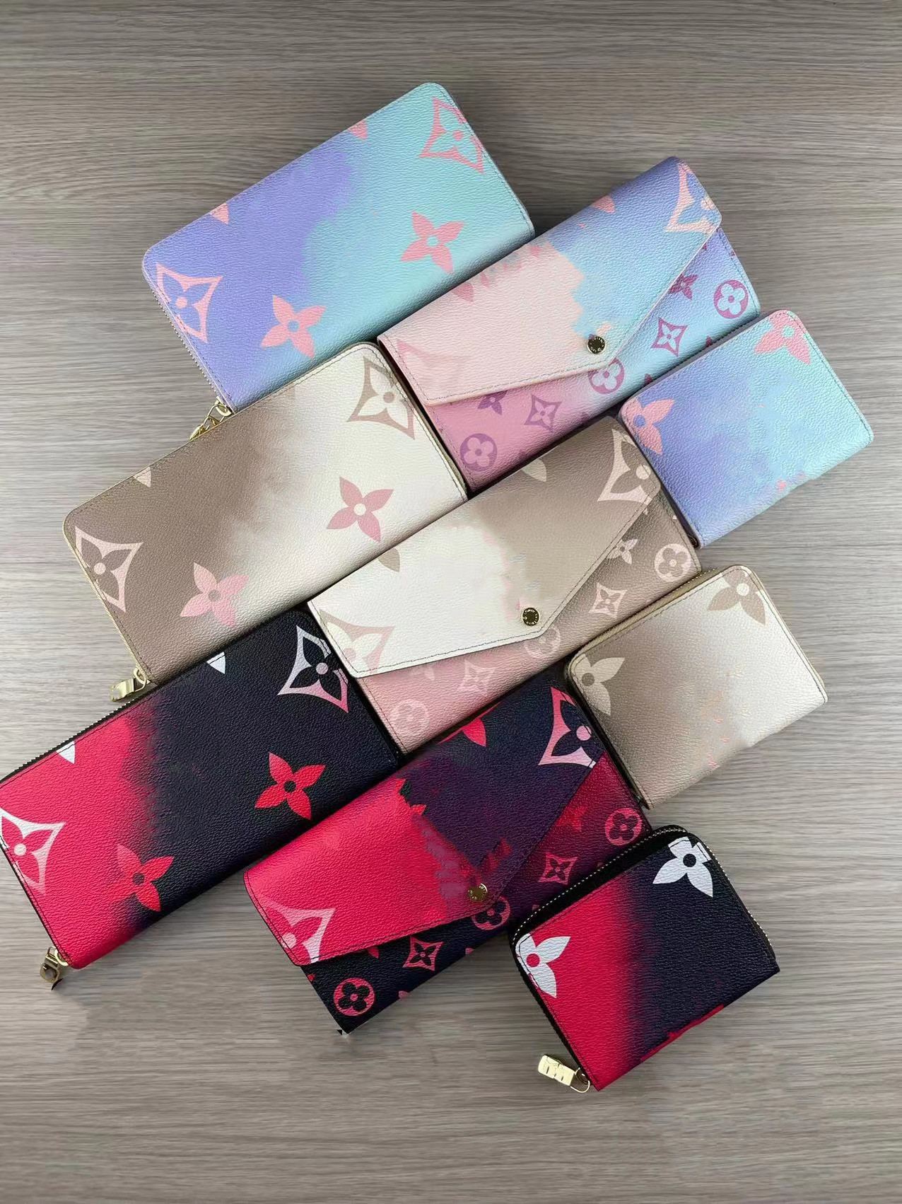 5A Designer Wallets Leather Card Holder Plaid Luxurys Women Ladies Men Wallet Blue Purse Single Zipper With Box LVs YSLs Louiseity Viutonity VUTTONS
5A Designer Wallets Leather Card Holder Plaid Luxurys Women Ladies Men Wallet Blue Purse Single Zipper With Box LVs YSLs Louiseity Viutonity VUTTONS
