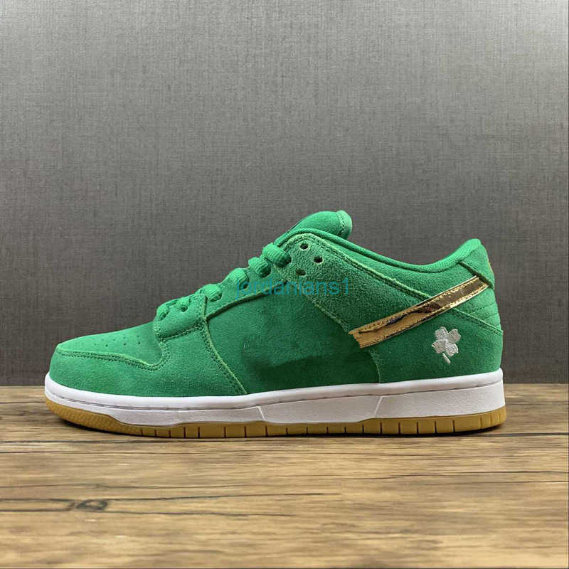 High A+++ Quality Skateboard Shoes Dunks Low PRO Green Suede Leather Gold Metallic White Unisex Skateboarding Leisure Shoes Outdoor Sneakers
High A+++ Quality Skateboard Shoes Dunks Low PRO Green Suede Leather Gold Metallic White Unisex Skateboarding Leisure Shoes Outdoor Sneakers