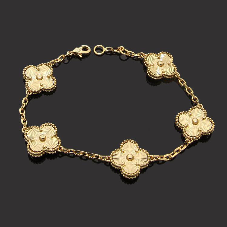 Luxury Designer Link Chain Bracelet Four-leaf Clover Cleef Bracelets Womens Fashion 18K Gold Bracelets Jewelry
Luxury Designer Link Chain Bracelet Four-leaf Clover Cleef Bracelets Womens Fashion 18K Gold Bracelets Jewelry