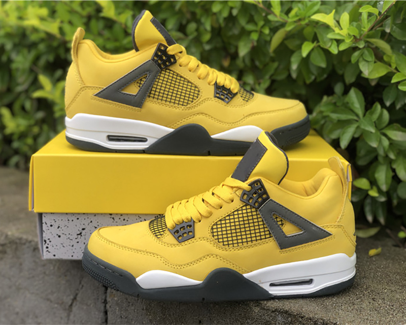 WITH BOX designer Designer Shoes High quality 4 4s SE White yellow dianmu Basketball luxurys Designer Exclusive Jumpman suede Outdoor Trainers Sneakers Sports, All with original logo
WITH BOX designer Designer Shoes High quality 4 4s SE White yellow dianmu Basketball luxurys Designer Exclusive Jumpman suede Outdoor Trainers Sneakers Sports, All with original logo