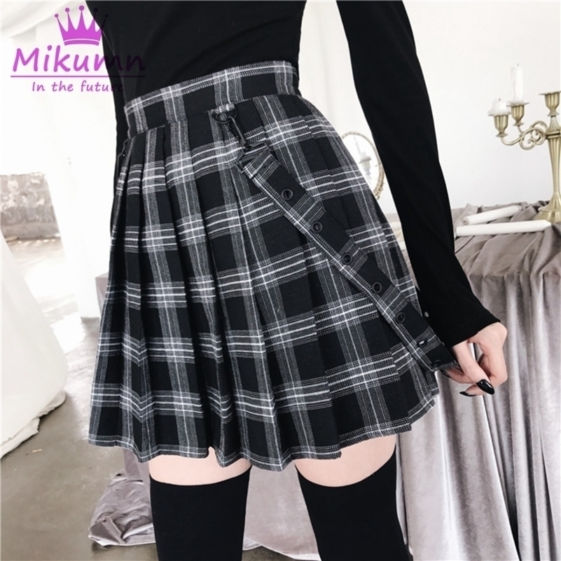 Harajuku Gothic Vintage Black White Plaid Skirts High Waist Pleated Skirt Punk Girls Short Skirt Y200326, Gray
Harajuku Gothic Vintage Black White Plaid Skirts High Waist Pleated Skirt Punk Girls Short Skirt Y200326, Gray