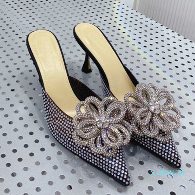 2022-Slippers Summer Pointed Toe Women Lady Rhinestones High Heels Flower Luxury Crystal Shoes PVC Mules
2022-Slippers Summer Pointed Toe Women Lady Rhinestones High Heels Flower Luxury Crystal Shoes PVC Mules