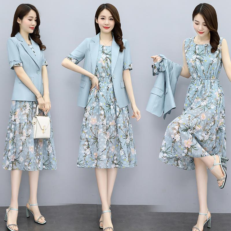 Women's Tracksuits Women Summer Blazer Coat With Dress Elegant Office Ladies Two Pieces Suit Female Short Sleeve 2 Piece Suits Sets, Black
Women's Tracksuits Women Summer Blazer Coat With Dress Elegant Office Ladies Two Pieces Suit Female Short Sleeve 2 Piece Suits Sets, Black