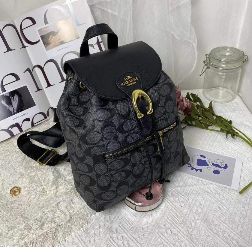 A66 high quality designer retro coach women Backpack shoulders backpacks school bag Mountaineering traveling backpacks, Natural color
A66 high quality designer retro coach women Backpack shoulders backpacks school bag Mountaineering traveling backpacks, Natural color
