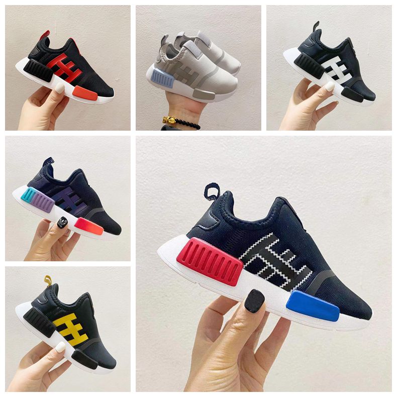 Luxury Girls youth Designer kid shoes Toddler school shoe Boys Casual red blue green Originals children big Kids sport track Child Running outdoor Sneakers 26-35, #6
Luxury Girls youth Designer kid shoes Toddler school shoe Boys Casual red blue green Originals children big Kids sport track Child Running outdoor Sneakers 26-35, #6