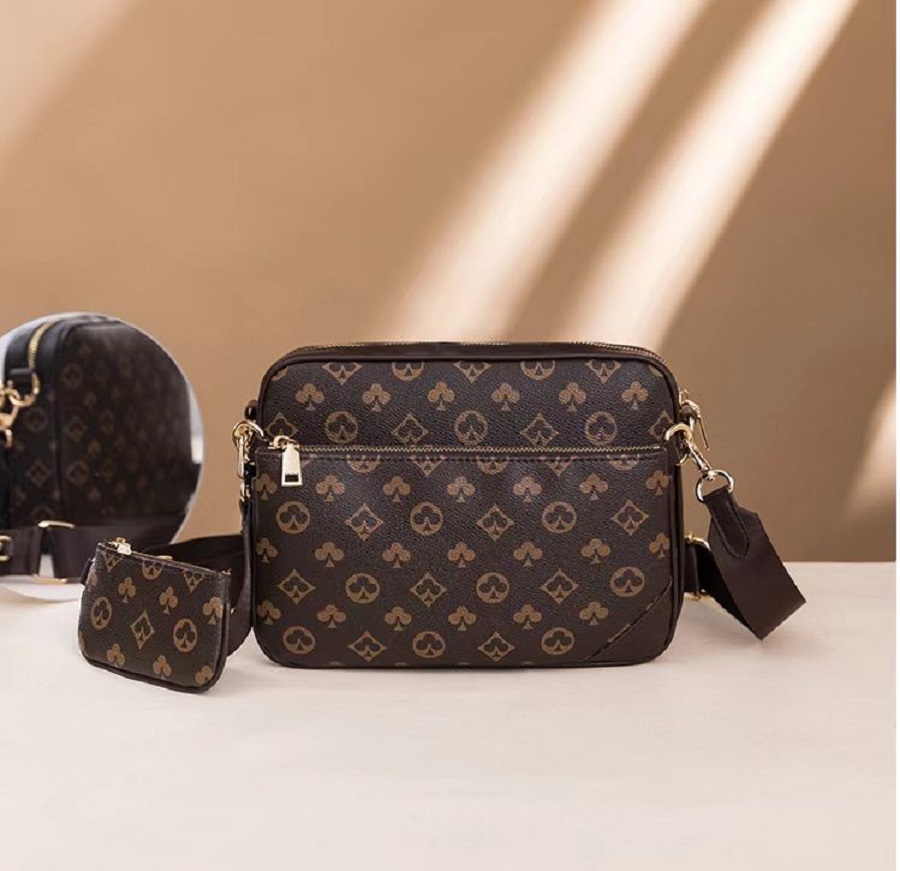 high quality Evening Bags 3 pcs 1 set favorite multi accessories Women Messenger Bags Handbags Designers Lady Leather Women's bag Totes boots human hair wigs#888, Black flower
high quality Evening Bags 3 pcs 1 set favorite multi accessories Women Messenger Bags Handbags Designers Lady Leather Women's bag Totes boots human hair wigs#888, Black flower