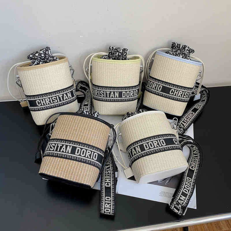 2022 Top Design Luxury Bags AB93 Bag straw drawstring bucket texture foreign style slung one women's bag, White
2022 Top Design Luxury Bags AB93 Bag straw drawstring bucket texture foreign style slung one women's bag, White