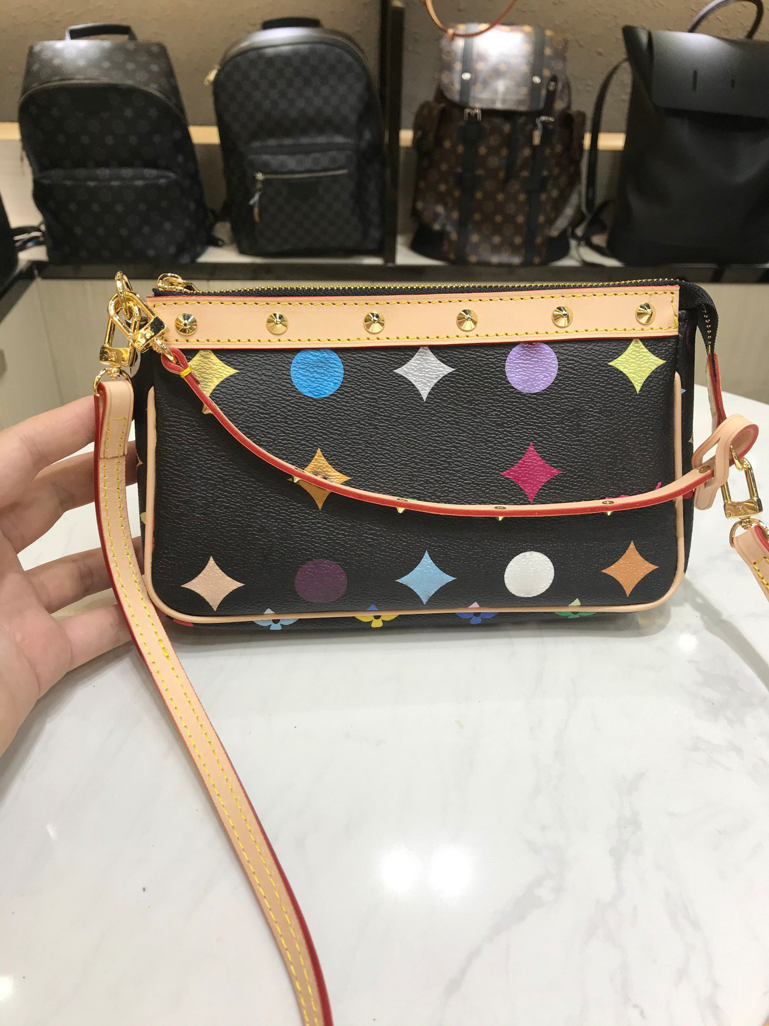 M92649 M92649 M92649 MINI Vintage classic old white color small bag Purse bag women gradation embossed cowhide-leather cross-body wallet handbag shoulderbag, 0.01
M92649 M92649 M92649 MINI Vintage classic old white color small bag Purse bag women gradation embossed cowhide-leather cross-body wallet handbag shoulderbag, 0.01
