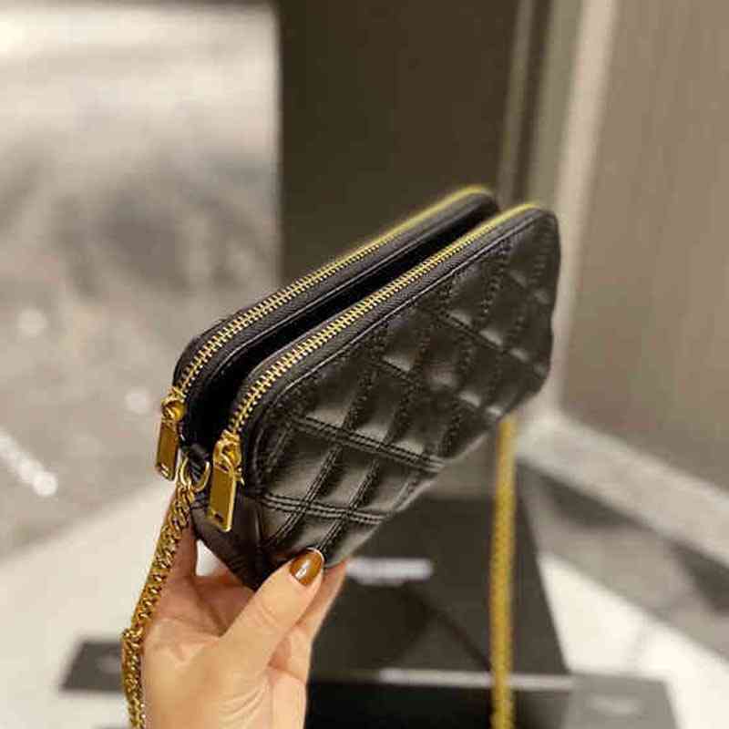 Crossbody Bags Women Camera Handbag Shoulder Messenger Lambskin Leather Designer Zipper Female Purses 220326, Black
Crossbody Bags Women Camera Handbag Shoulder Messenger Lambskin Leather Designer Zipper Female Purses 220326, Black