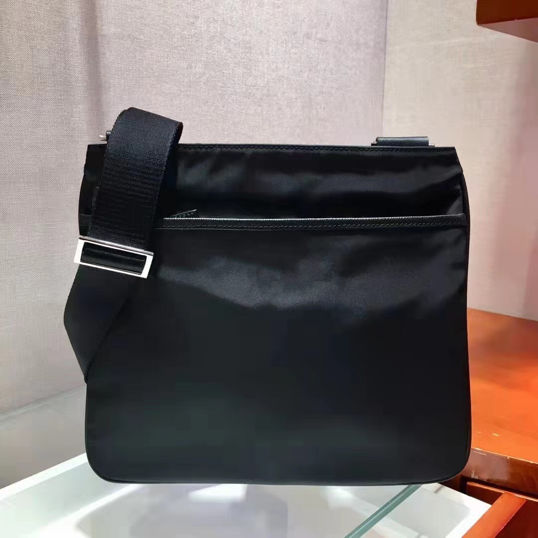 2022 Shoulder Handbags Retro designer bags women handbag soft Leather Crossbody luxurious Fashion totes Shopping Satchels tote P bag 2vh053, Style 1 with box
2022 Shoulder Handbags Retro designer bags women handbag soft Leather Crossbody luxurious Fashion totes Shopping Satchels tote P bag 2vh053, Style 1 with box