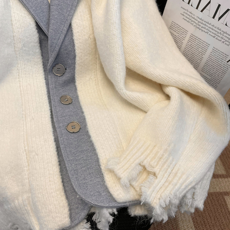 Ivory Outerwear Winter Womens Clothing Fashion Lazy Wind Vintage V Neck Contrasting Colors Splicing Knitting Long Sleeves Tops 220817