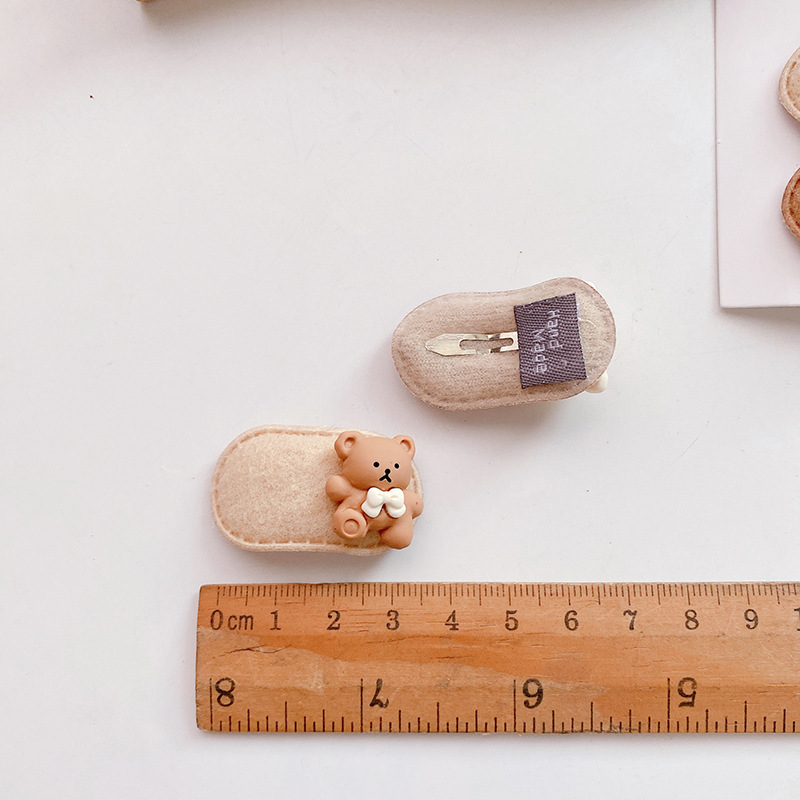 2 Buah Jepit Rambut Anak Jepit Rambut Beruang Lucu untuk Bayi Perempuan Model Koren Fashion Baru Aksesori Rambut Anak Bando Busur 220611