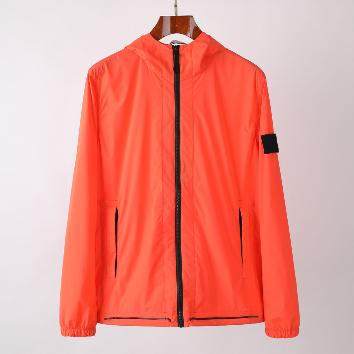 Jackets Brand Designer Compass Badge Stones season spring Six colors Men and women Company leisure Island fashion high quality Hooded jacket Man 1804, Supplement (not shipped separately)
Jackets Brand Designer Compass Badge Stones season spring Six colors Men and women Company leisure Island fashion high quality Hooded jacket Man 1804, Supplement (not shipped separately)