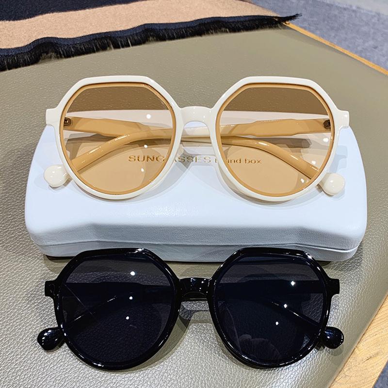 Sunglasses Irregular Round Women Personality Polygon Sun Glasses Ins Style Vintage Big Frame Eyeglasses Femlae Eyewear Gafas UV
Sunglasses Irregular Round Women Personality Polygon Sun Glasses Ins Style Vintage Big Frame Eyeglasses Femlae Eyewear Gafas UV