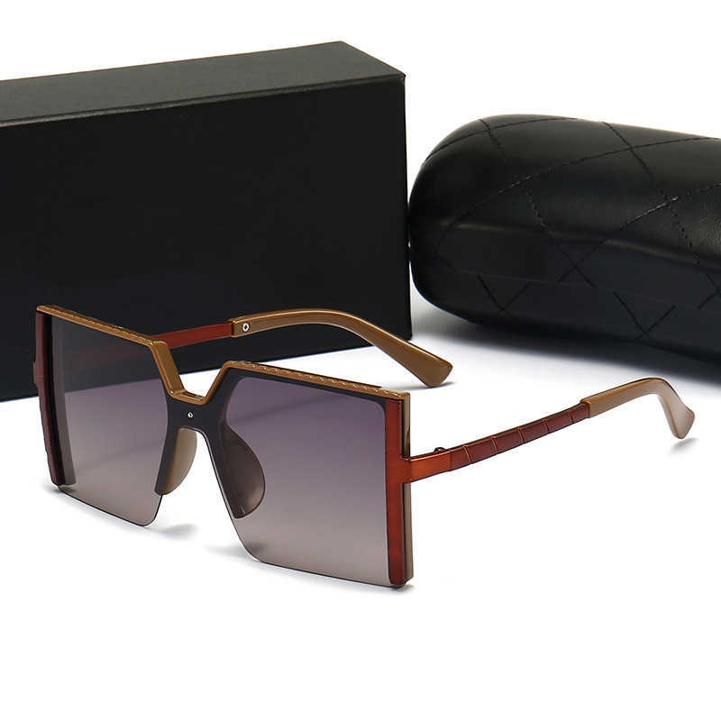 583 Designer Sunglasses for Woman Polarized UV400 Channel Square Frame White Lens Aviator Fashion Glasses Travel Driving Women Sun Glasses
583 Designer Sunglasses for Woman Polarized UV400 Channel Square Frame White Lens Aviator Fashion Glasses Travel Driving Women Sun Glasses