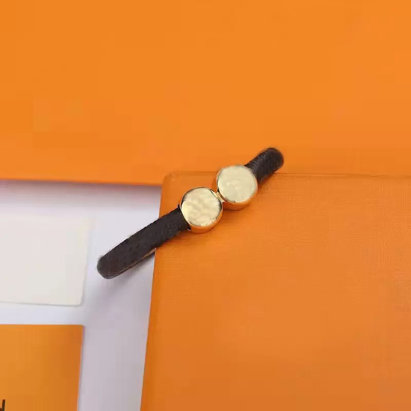 New designer Bracelets Jewelry Charm Jewelry Stainless Steel Unisex High Quality Bracelet Elegant Fashion Gift with Logo and Box Available Wholesale
New designer Bracelets Jewelry Charm Jewelry Stainless Steel Unisex High Quality Bracelet Elegant Fashion Gift with Logo and Box Available Wholesale