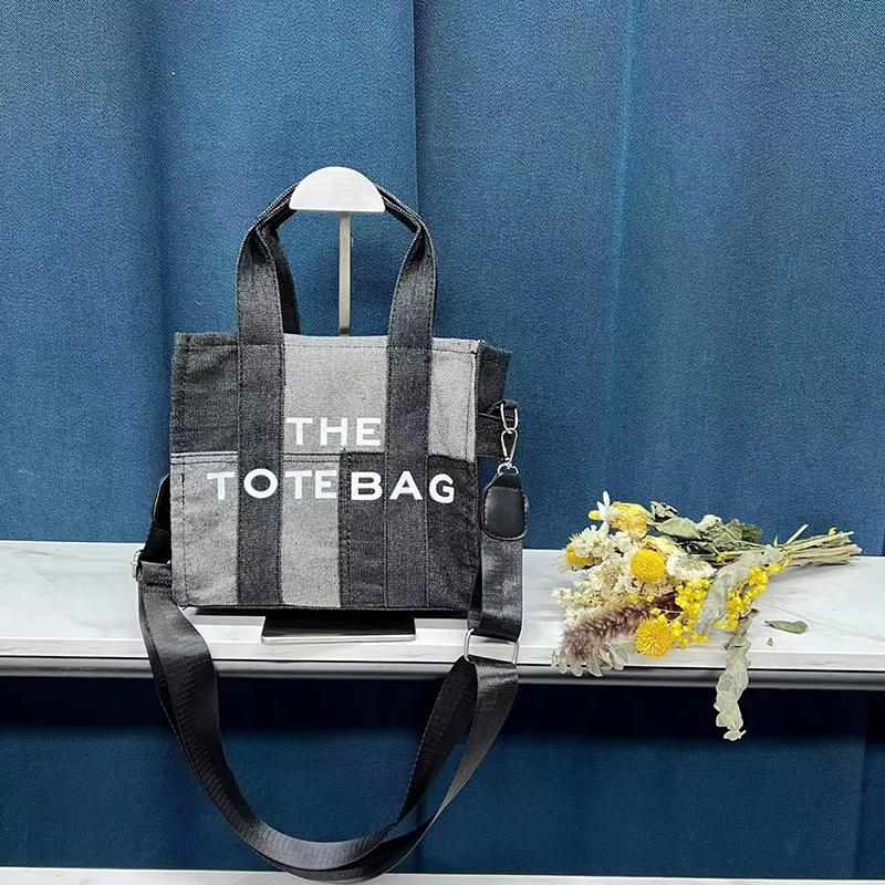the tote bag Patchwork denim lady famous designer cool practical Large capacity plain cross body shoulder handbags women great coin purse crossbody casual square, Black
the tote bag Patchwork denim lady famous designer cool practical Large capacity plain cross body shoulder handbags women great coin purse crossbody casual square, Black