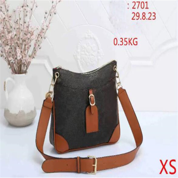 2022 Hot designers Women Shoulder bags Sale Vintage Bucket Handbag Handbags Wallets for Leather Chain Bag Crossbody, Black
2022 Hot designers Women Shoulder bags Sale Vintage Bucket Handbag Handbags Wallets for Leather Chain Bag Crossbody, Black