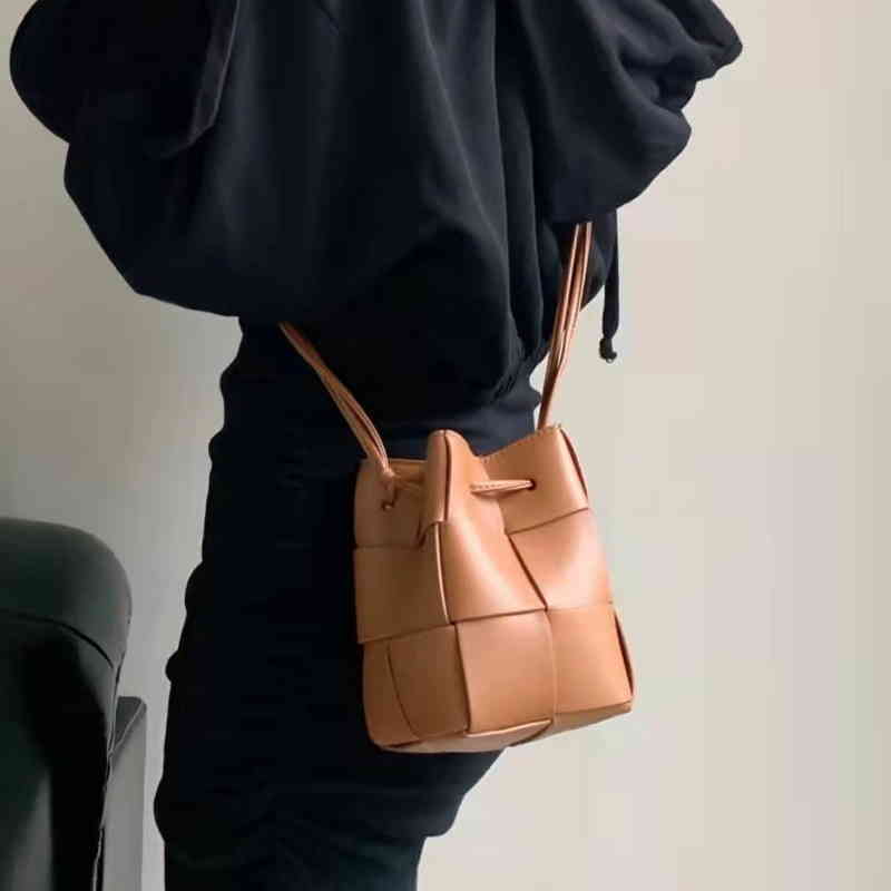 Womens Genuine Leather Woven Cassette Bucket Shoulder Bag Clutch Cross-body Luxury Designer Drawstring Belt s, Lime patent leather
Womens Genuine Leather Woven Cassette Bucket Shoulder Bag Clutch Cross-body Luxury Designer Drawstring Belt s, Lime patent leather